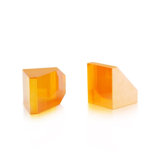 ZnSe optical prisms